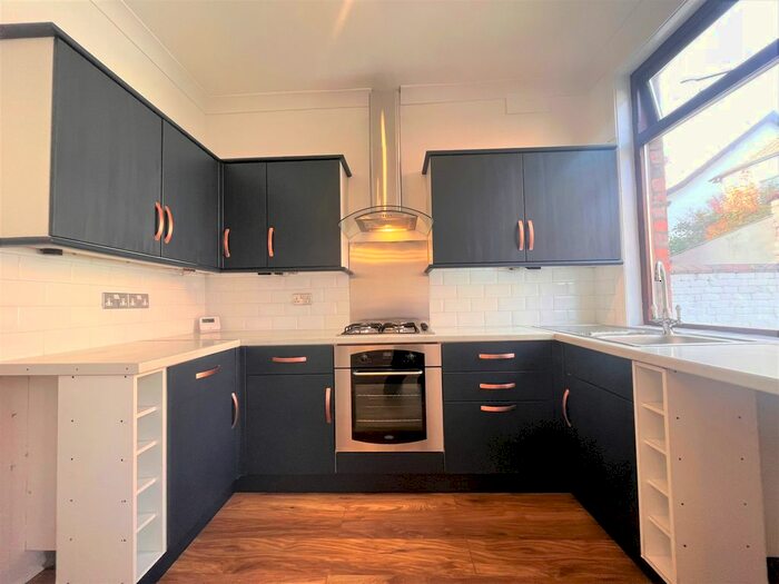 3 Bedroom Semi-Detached House To Rent In Kensington Road, Blackpool, FY3