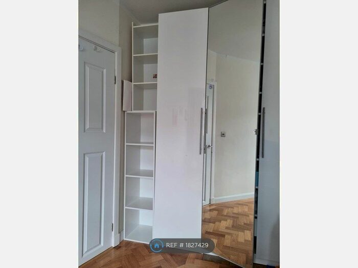 2 Bedroom Flat To Rent In Broughton Road, London, W13
