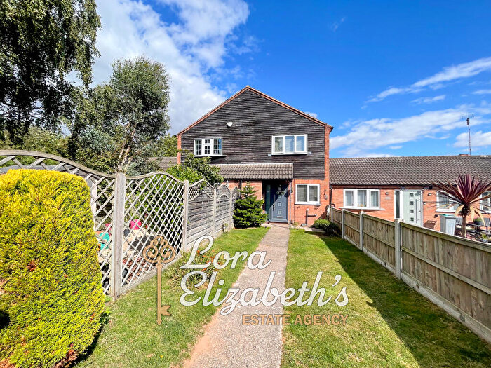 2 Bedroom Terraced House For Sale In Sherwood Road, Rainworth, Nottinghamshire, NG21