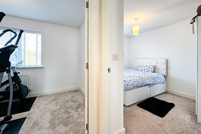 4 Bedroom Detached House For Sale In Trussell Road, Warfield, Berkshire, RG42