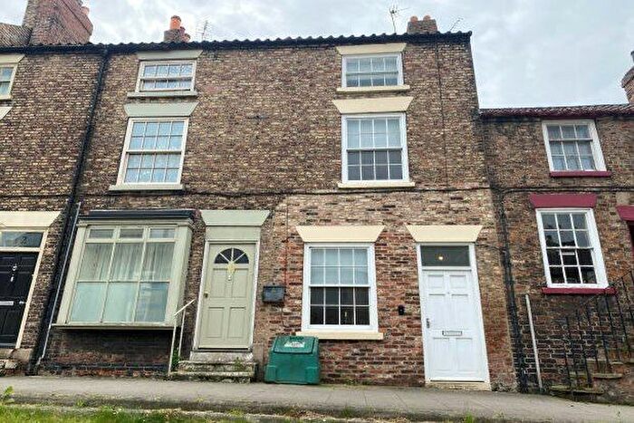 3 Bedroom Property To Rent In Commercial Street, Malton, YO17