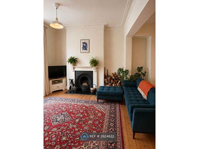 3 Bedroom Terraced House To Rent In Clayton Park Square, Newcastle Upon Tyne, NE2