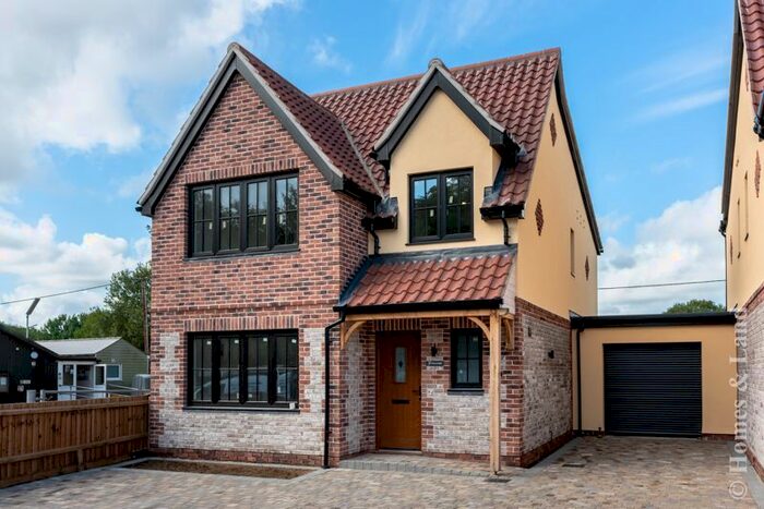 4 Bedroom Detached House For Sale In Firecrest, Church Street, Carbrooke, IP25