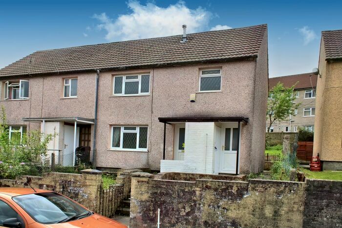 3 Bedroom Terraced House To Rent In Twyn Gwyn Road, Tonypandy, CF40