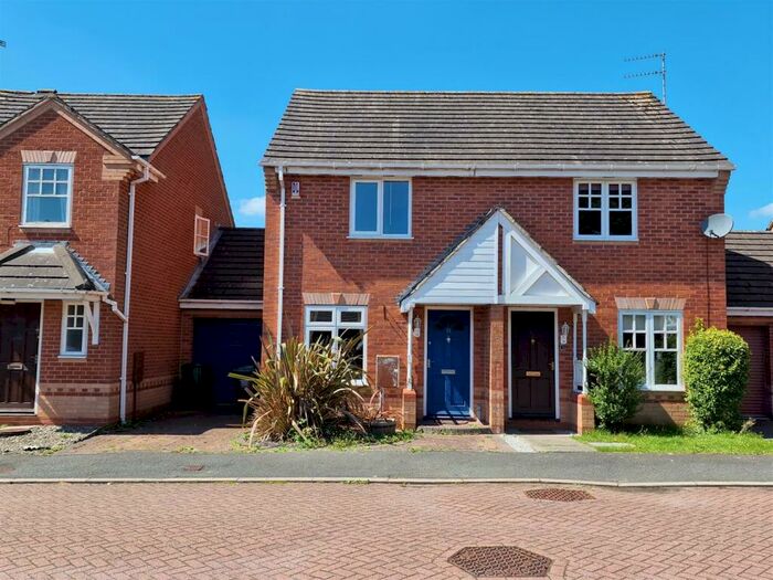 2 Bedroom Semi-Detached House To Rent In Sherman Close, Hilton, DE65