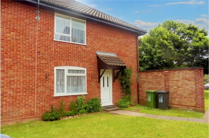 2 Bedroom Flat To Rent In Warren Avenue, Fakenham, NR21