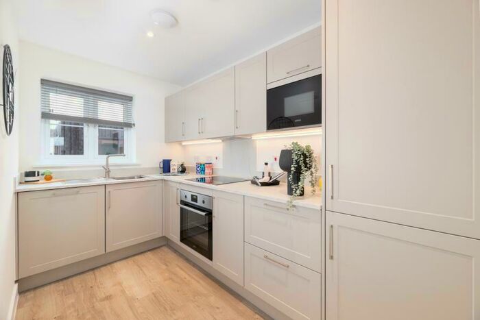 2 Bedroom End Of Terrace House For Sale In Norwich Road Attleborough, NR17