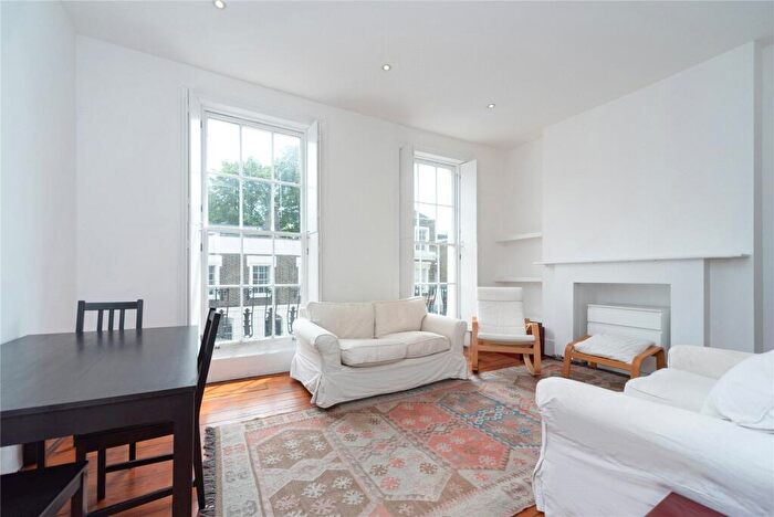 3 Bedroom Flat To Rent In Greenland Road, Camden, NW1