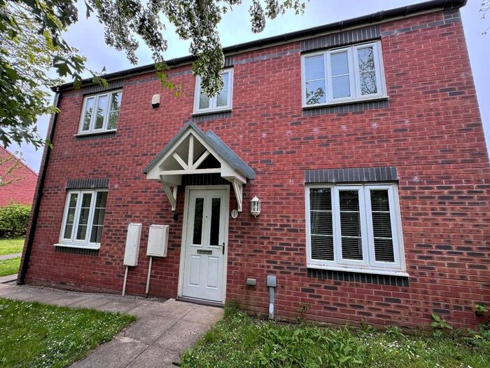 3 Bedroom Detached House To Rent In Gilkes Walk, Middlesbrough, TS4