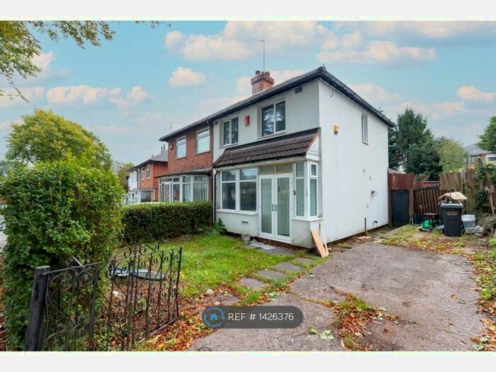 3 Bedroom Terraced House To Rent In Borrowdale Road, Birmingham, B31