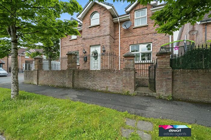 4 Bedroom Detached House For Sale In Mount Eagles Avenue, Belfast, BT17