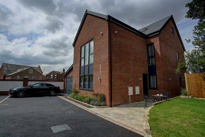 Property To Rent In Executive Suites In Stockton Heath, WA4