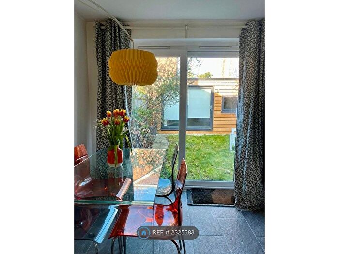 2 Bedroom End Of Terrace House To Rent In Shortlands Gardens, Bromley, BR2