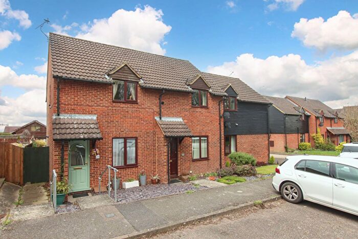 2 Bedroom End Terrace House For Sale In Lammas Road, Cheddington, Leighton Buzzard, LU7