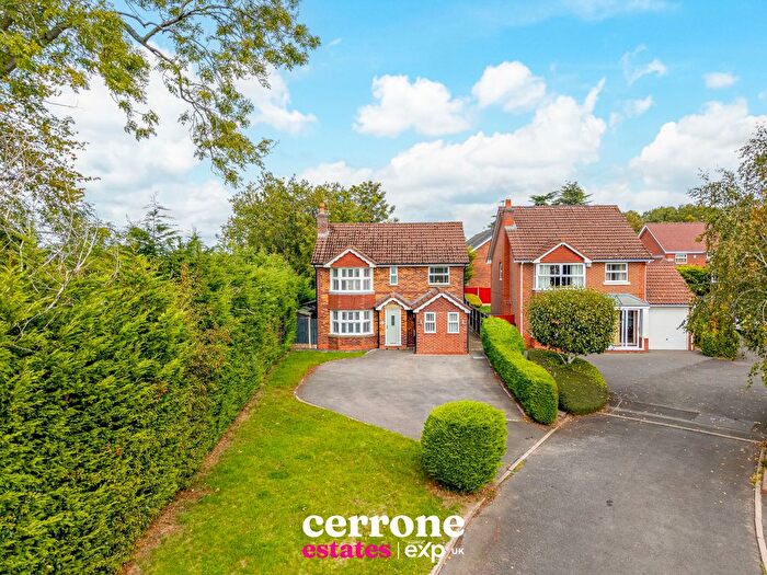 4 Bedroom Detached House For Sale In Reynard Close, Webheath, Redditch, B97