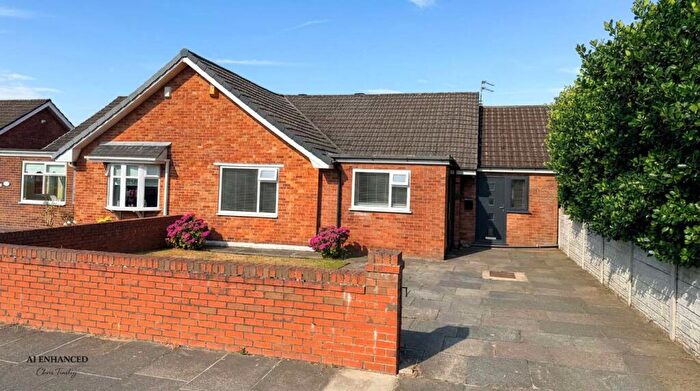 2 Bedroom Semi-Detached Bungalow For Sale In Garstang Road, Southport, PR9