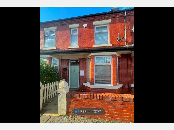 2 Bedroom Terraced House To Rent In Gerald Road, Manchester, M6