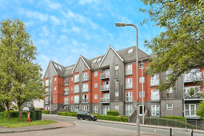 2 Bedroom Flat For Sale In Coleman House, Watling Street, Bletchley, Milton Keynes, MK2