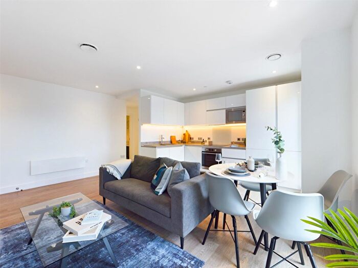 2 Bedroom Flat To Rent In Hadrians Tower, Rutherford Street, Newcastle Upon Tyne, Northumberland, NE4