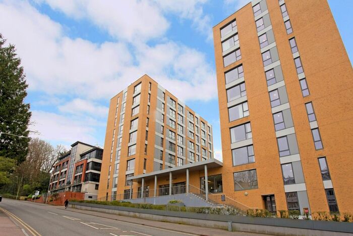 2 Bedroom Flat To Rent In London Road, Sevenoaks, TN13