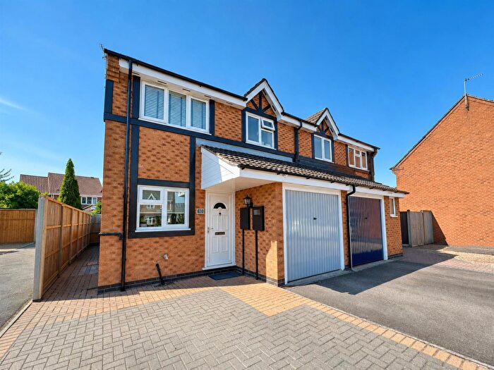 3 Bedroom Semi-Detached House For Sale In Monal Close, Whetstone, Leicester, LE8