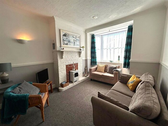 3 Bedroom Terraced House For Sale In The Street, Charmouth, Bridport, DT6