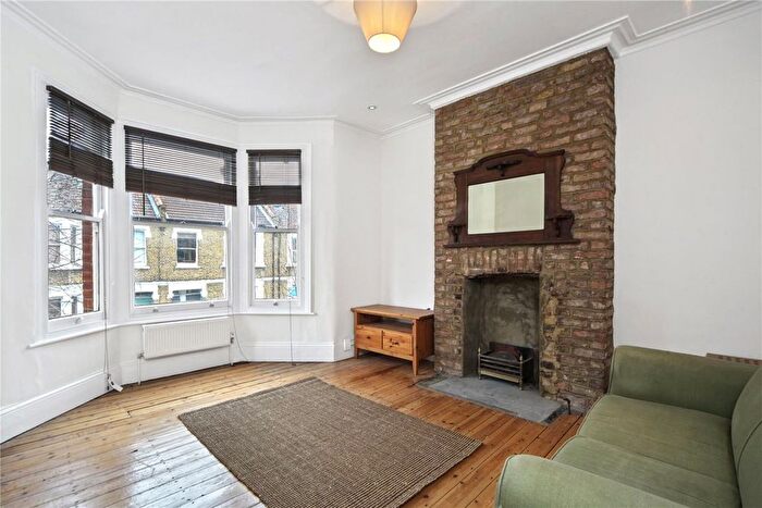 2 Bedroom Maisonette To Rent In Eynham Road, London, W12