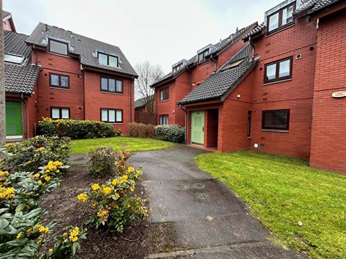 2 Bedroom Apartment To Rent In Sandy Way, B15