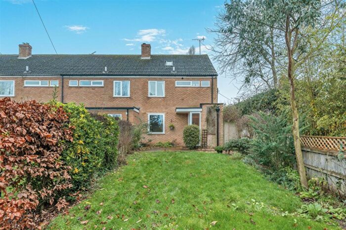 3 Bedroom Terraced House For Sale In Manor Close, Great Bourton, OX17