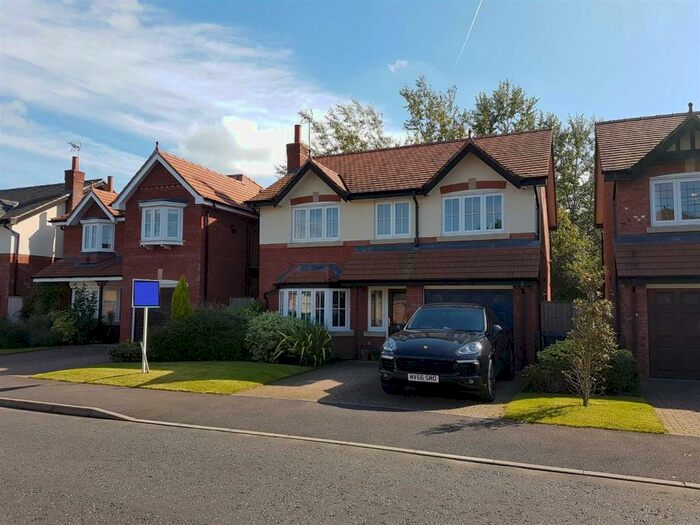 4 Bedroom Detached House To Rent In Kingsbury Drive, Wilmslow, SK9