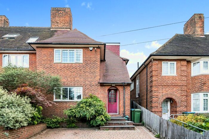 6 Bedroom End Of Terrace House To Rent In Archery Road, Eltham, London, SE9
