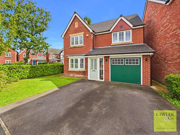 4 Bedroom Detached House For Sale In Hornbeam Close, Stockport, Cheshire, SK2