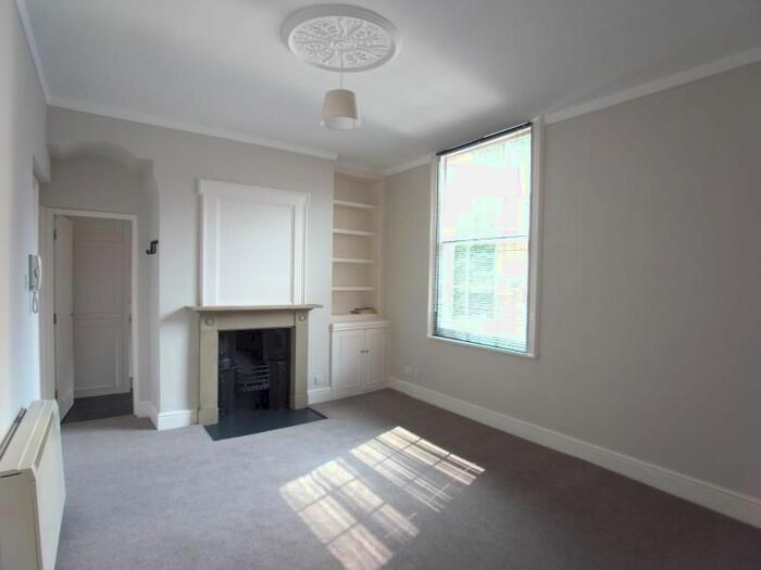 1 Bedroom Flat To Rent In Tanner Row, York, YO1