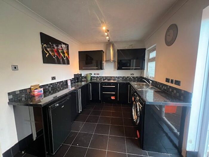 3 Bedroom Terraced House To Rent In Spencer Road, Ilford, IG3