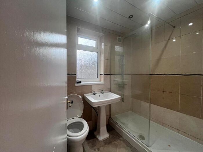 6 Bedroom Terraced House To Rent In Wingrove Road, Fenham, NE4