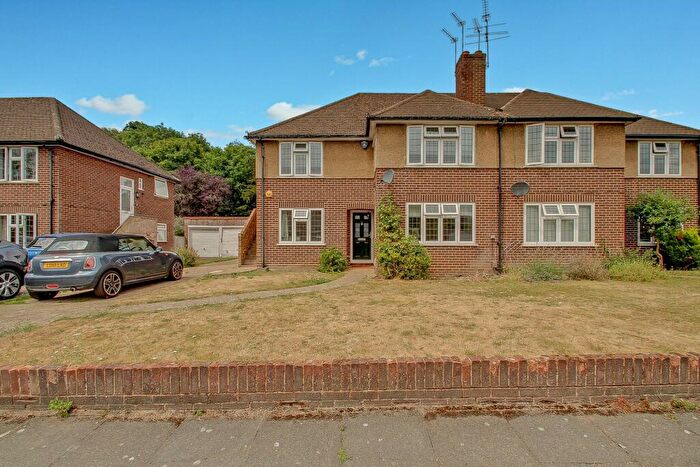 2 Bedroom Maisonette To Rent In Kent Gardens, Ruislip, HA4