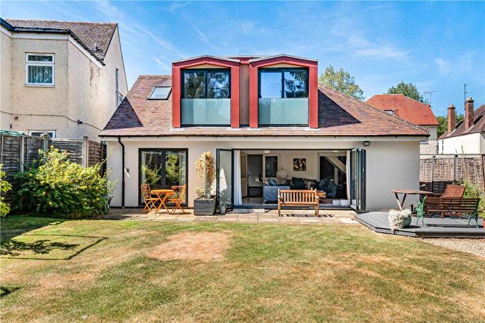 5 Bedroom Detached House For Sale In Henley Avenue, Oxford, Oxfordshire, OX4