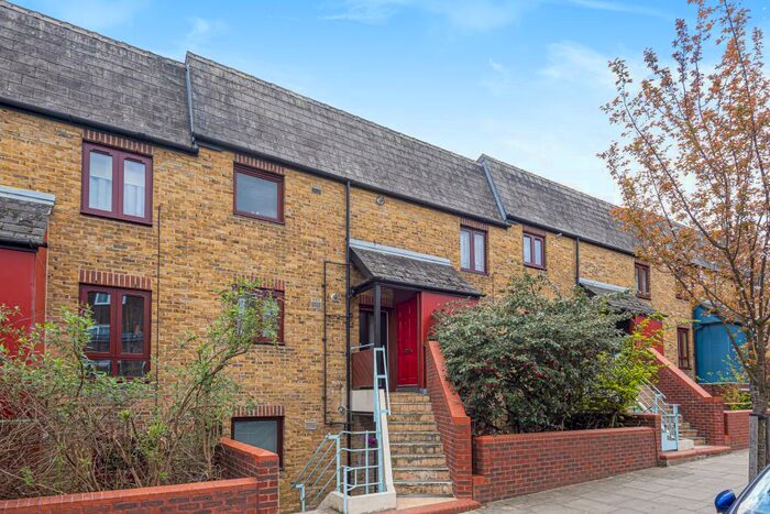 1 Bedroom Apartment To Rent In Bredgar Road, Archway, N19