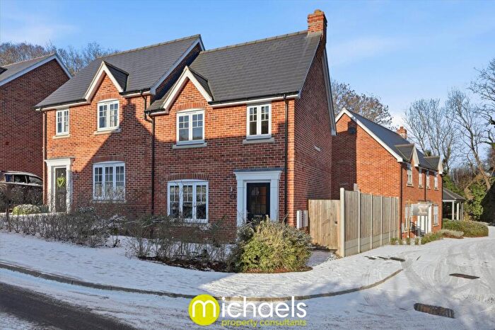 2 Bedroom End Of Terrace House For Sale In Rowhedge Wharf Road, Rowhedge, Colchester, CO5