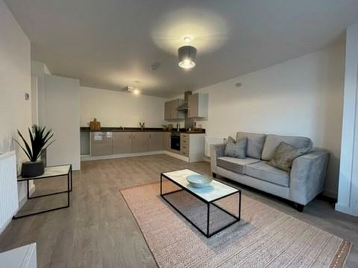 1 Bedroom Apartment To Rent In Luxury Apartment Selly Oak, Birmingham, B29