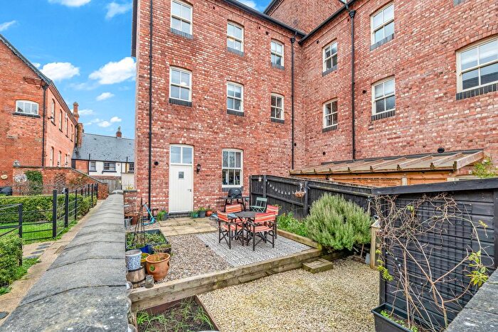 5 Bedroom Semi-Detached House For Sale In The Maltings, Sileby, Loughborough, LE12