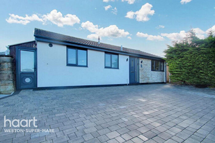 2 Bedroom Bungalow To Rent In Brockley Crescent, Weston-super-mare, BS24