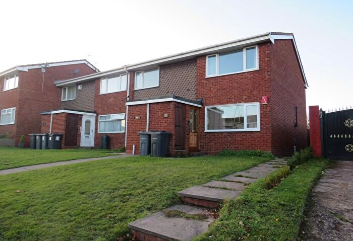 2 Bedroom Maisonette To Rent In North Park Road, Erdington, Birmingham, West Midlands, B23