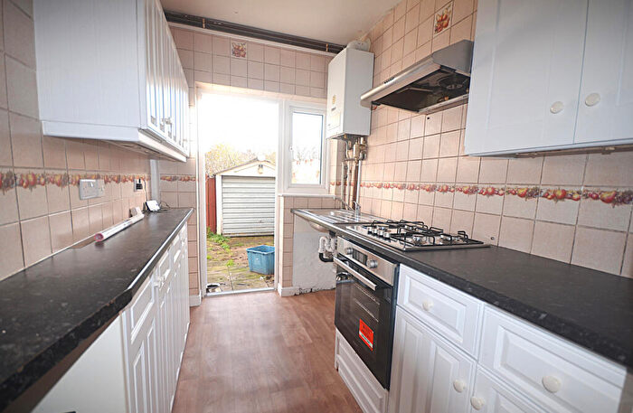 3 Bedroom Terraced House To Rent In Romford, RM6