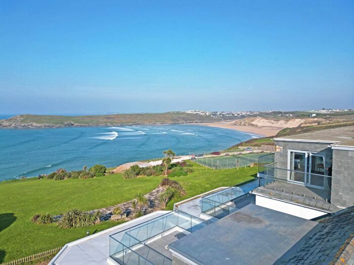2 Bedroom Flat For Sale In Crantock, Newquay, Cornwall, TR8