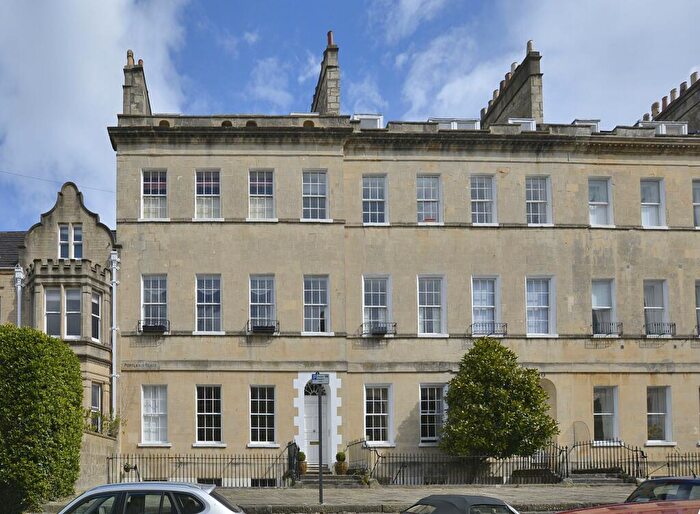 1 Bedroom Flat To Rent In Portland Place, Bath, BA1