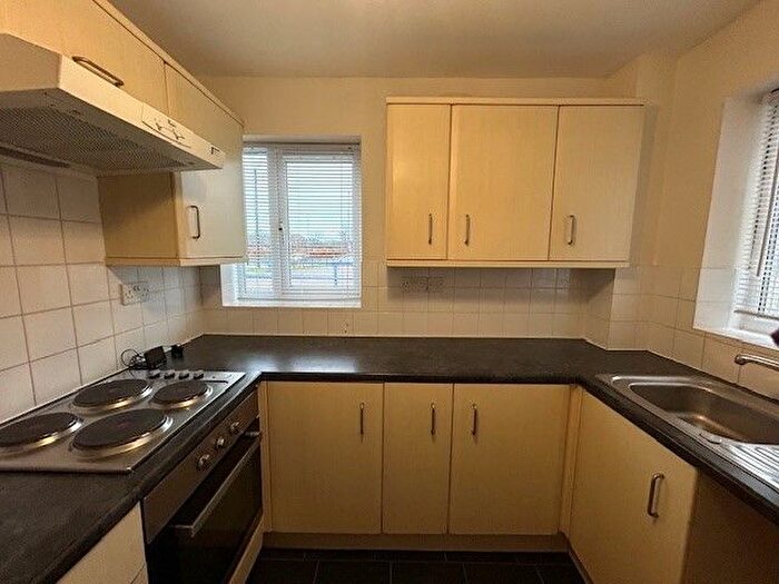 2 Bedroom Flat To Rent In Langdale Grove, Corby, NN17