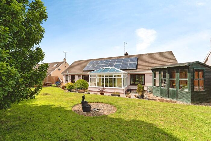 4 Bedroom Bungalow For Sale In Sageston, Tenby, Pembrokeshire, SA70