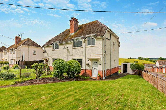 3 Bedroom Semi-Detached House For Sale In Eldon Road, Kings Somborne, Hampshire, SO20