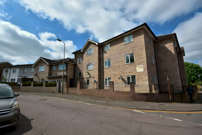 1 Bedroom Apartment To Rent In Hillside Court, Alden Crescent, Headington, Oxford, OX3